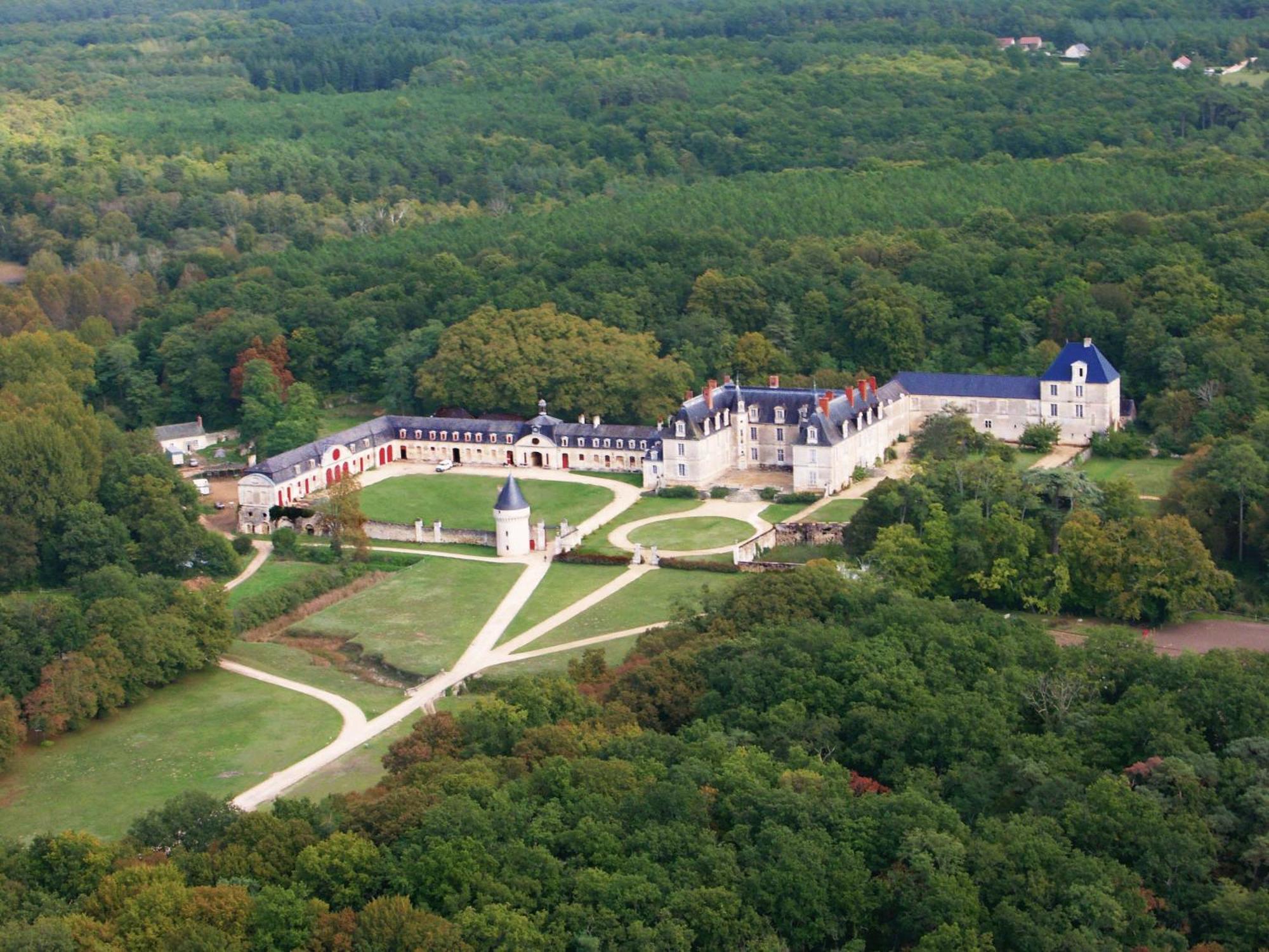 Chambres D'Hotes Au Chateau De Gizeux Bagian luar foto