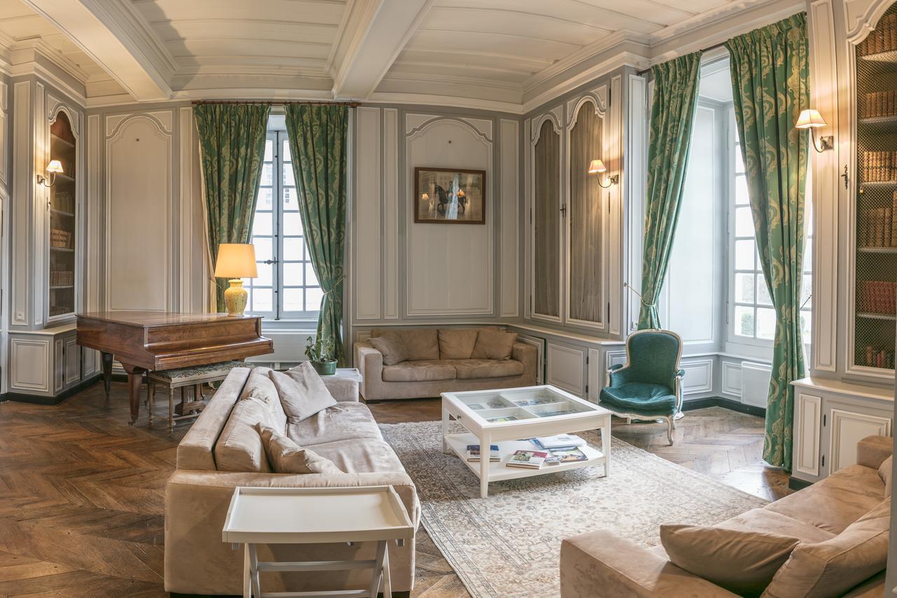 Chambres D'Hotes Au Chateau De Gizeux Bagian luar foto