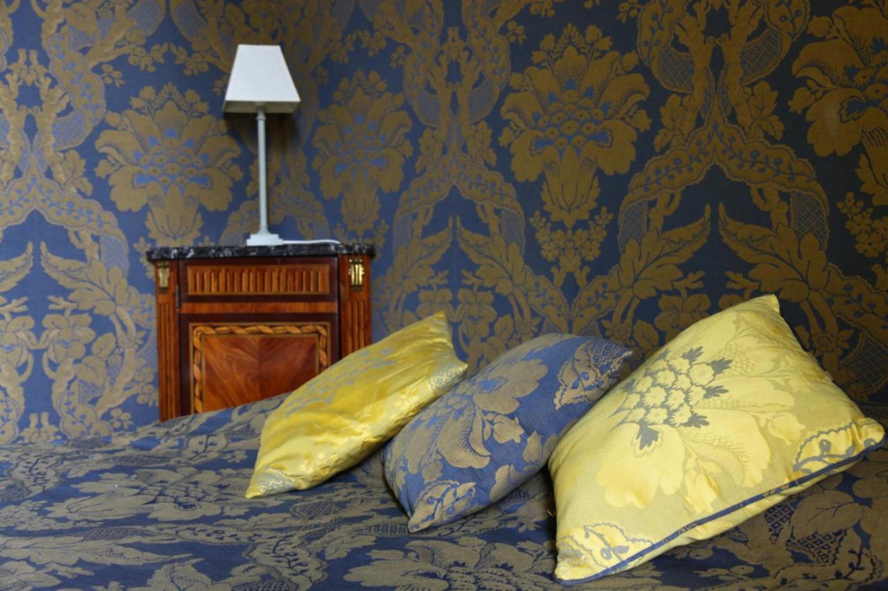 Chambres D'Hotes Au Chateau De Gizeux Bagian luar foto