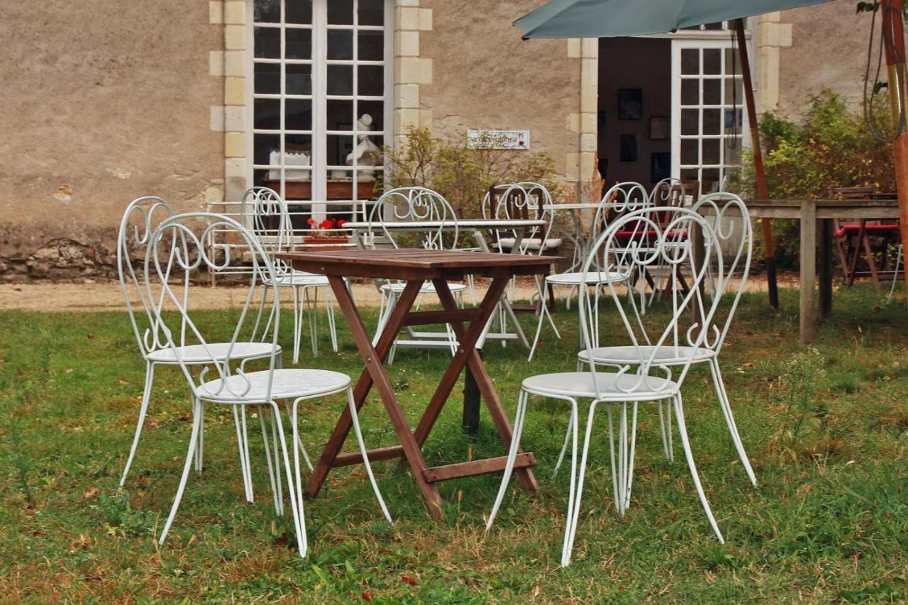 Chambres D'Hotes Au Chateau De Gizeux Bagian luar foto